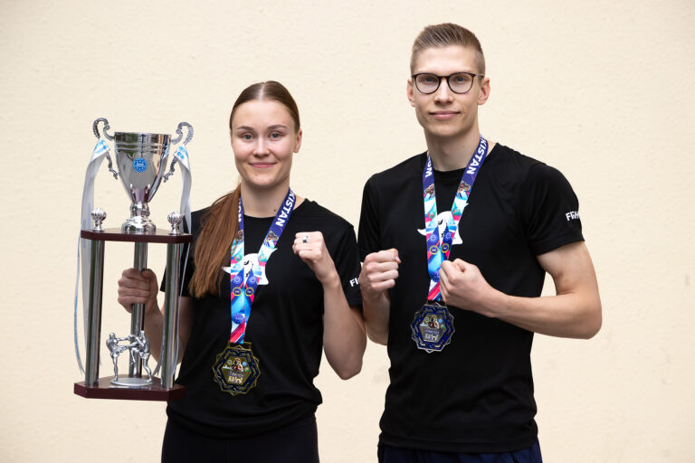 Read more about the article Emmi ja Tatu menestyivät Uzbekistanin World Cupissa