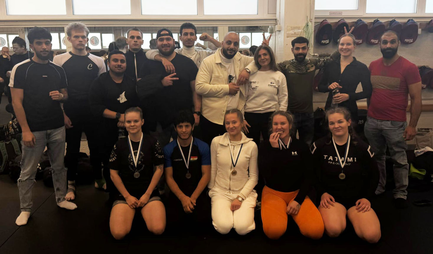 You are currently viewing Kehähaiden lukkopainijat menestyivät Helsingissä