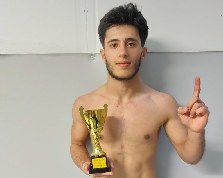 Read more about the article Amir Amin voittoon Sunday Smashissa