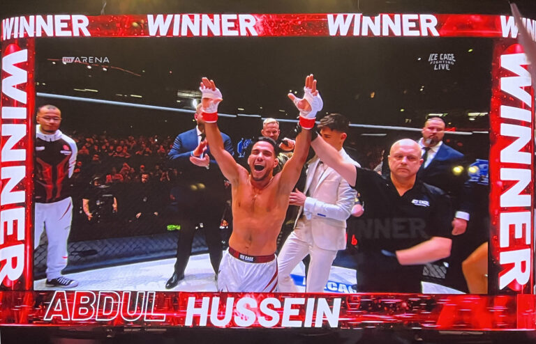 Read more about the article Kehähaiden kolmikko jyräsi Ice Cagessa